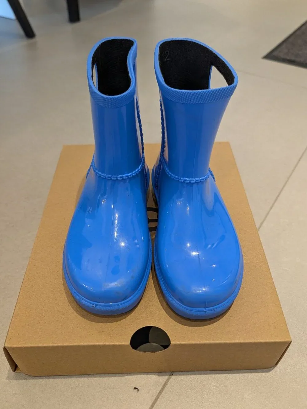 Uggs Rain boots Kids Size 12